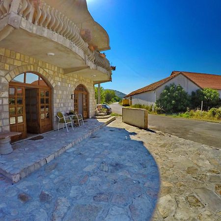 Apartmani Kosjerina Trebinje Exterior foto