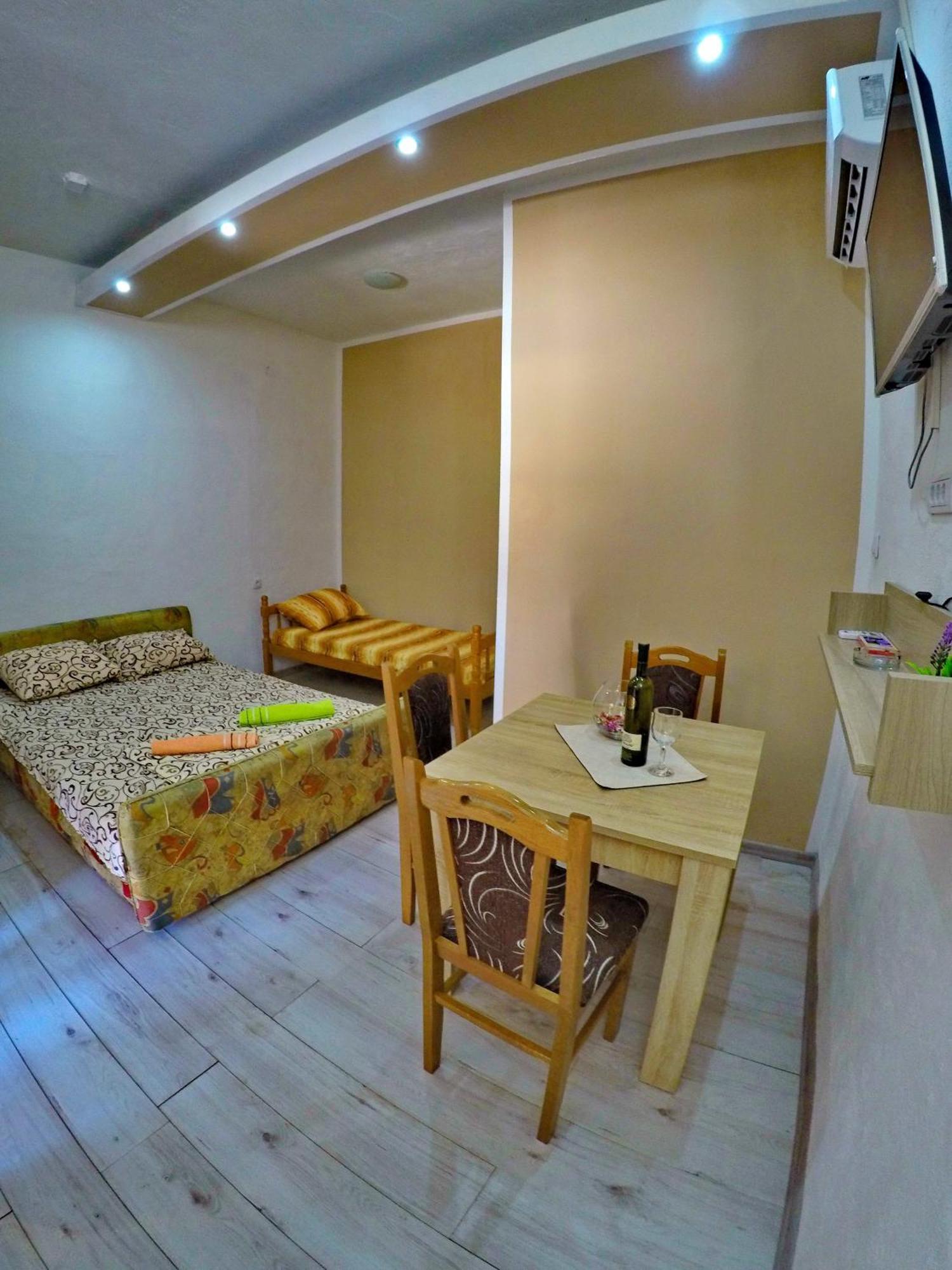 Apartmani Kosjerina Trebinje Exterior foto