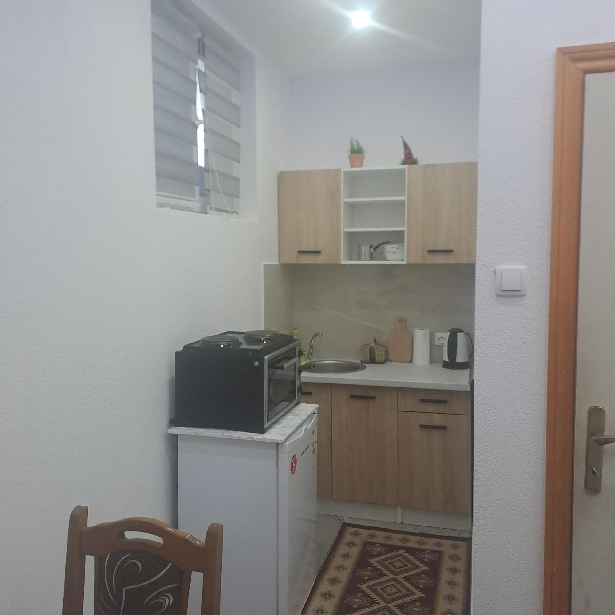 Apartmani Kosjerina Trebinje Exterior foto