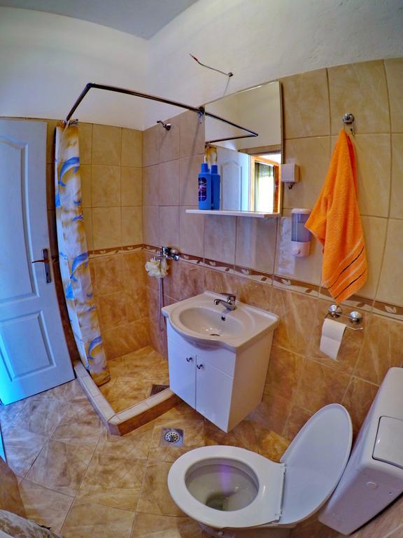 Apartmani Kosjerina Trebinje Exterior foto