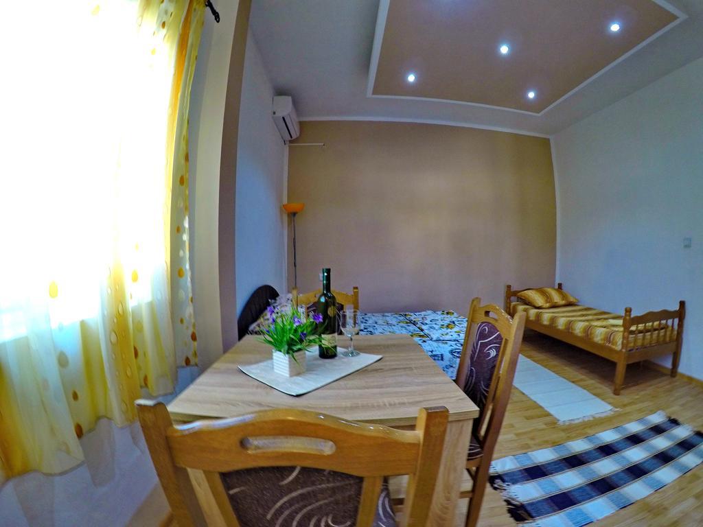 Apartmani Kosjerina Trebinje Exterior foto